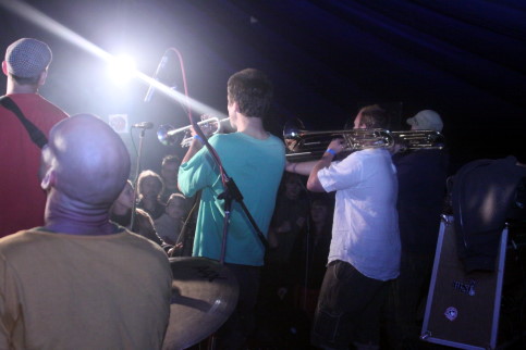 Pohrebni Kapela (CZ) 5. Mighty Sounds Festival - Metropolis Live Stage - Olsi bei Tabor, CZ - 18. Juli 2009 (10).JPG